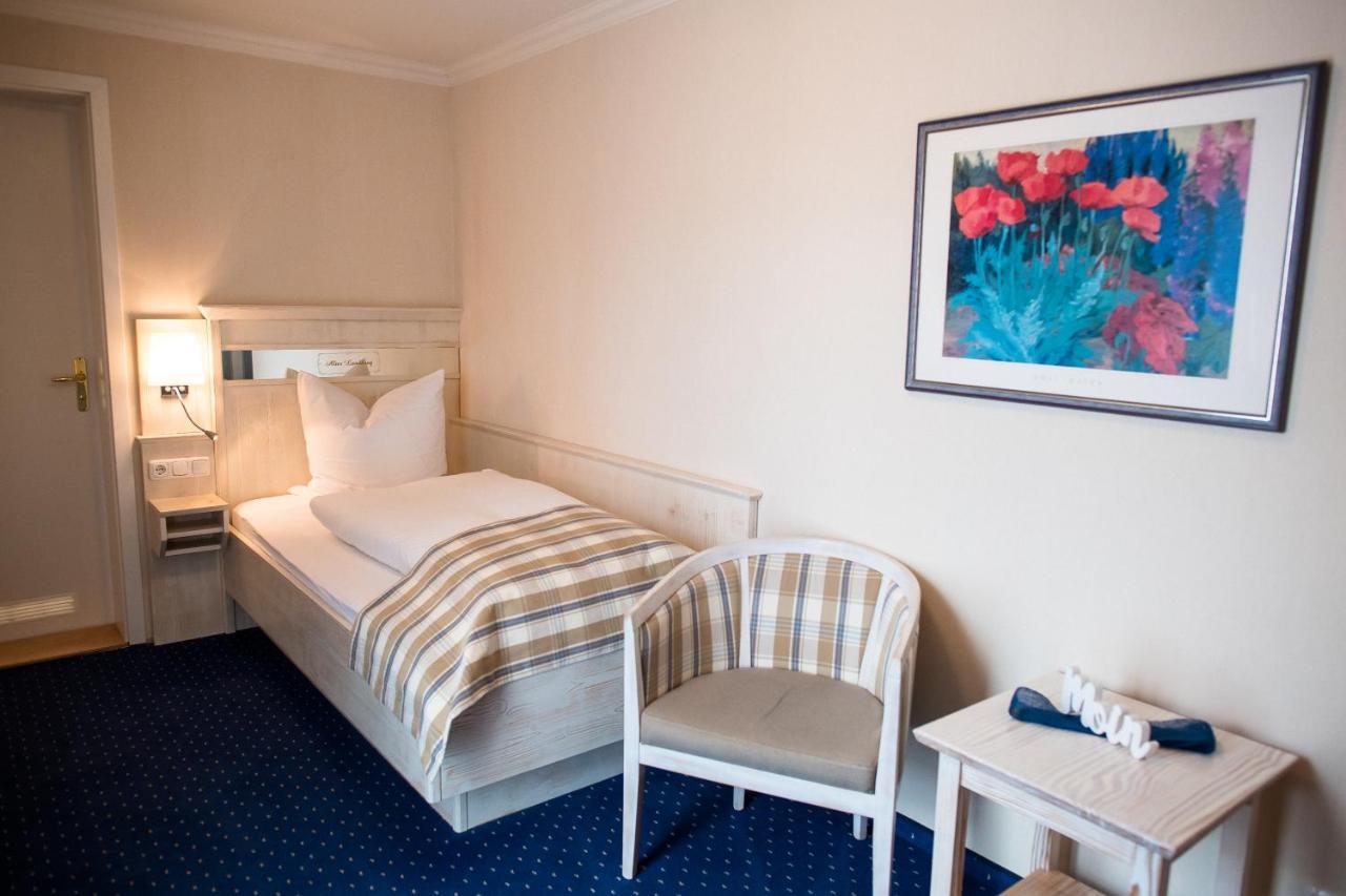 Alter Landkrug Hotel Nortorf Ngoại thất bức ảnh