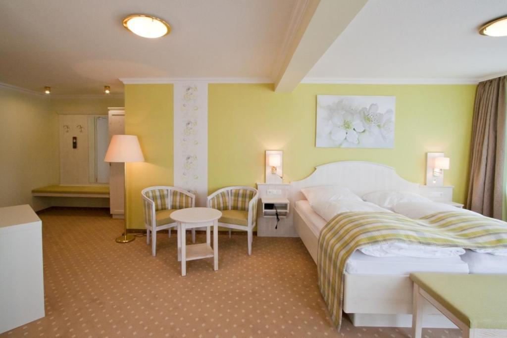 Alter Landkrug Hotel Nortorf Ngoại thất bức ảnh