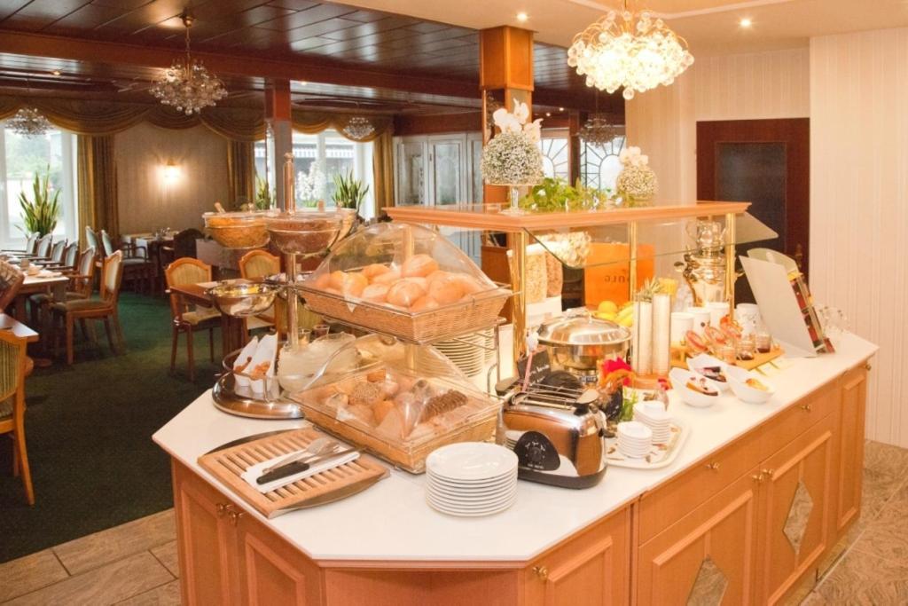 Alter Landkrug Hotel Nortorf Ngoại thất bức ảnh