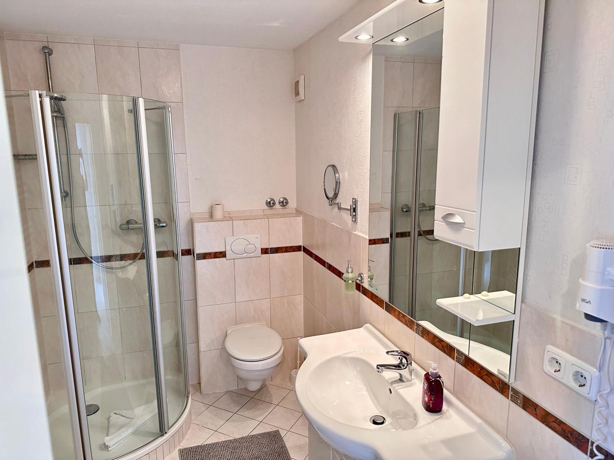 Alter Landkrug Hotel Nortorf Ngoại thất bức ảnh