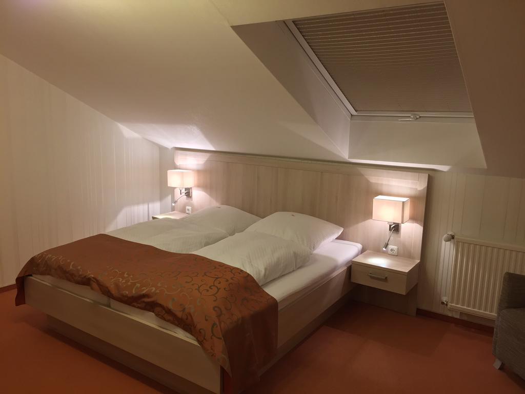 Alter Landkrug Hotel Nortorf Ngoại thất bức ảnh